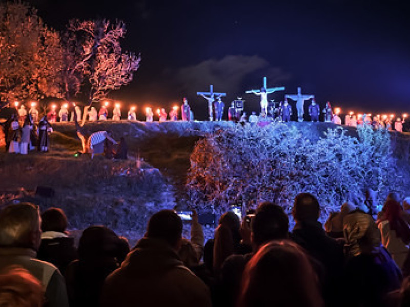 Fotografía de la noticia Iriépal se convierte en escenario vivo de la Pasión realizada por M. VANESSA TABERNERO